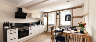 Apartment 'Das Schiefe Haus Whg Nibelungen' with Private Terrace and Wi-Fi