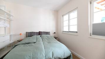 2 camere, ferro/asse da stiro, Wi-Fi gratuito, lenzuola