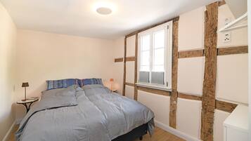 1 camera, ferro/asse da stiro, Wi-Fi gratuito, lenzuola