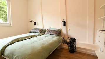 2 chambres, fer et planche Ă  repasser, Wi-Fi gratuit, draps fournis
