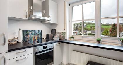 Ferienwohnung 'Hönneblick' mit privater Terrasse, privatem Garten und WLAN