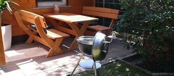 Studio Apartment 'Ferienwohnung Am Wald' with Private Terrace, Private Garden and Wi-Fi