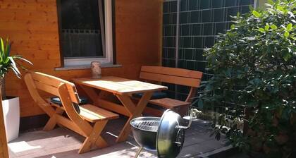 Einzimmerapartment 'Ferienwohnung Am Wald' mit privater Terrasse, privatem Garten und WLAN