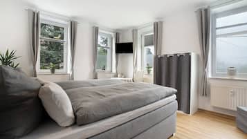 2 quartos, Wi-Fi de cortesia, roupa de cama