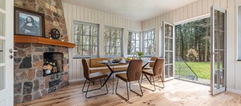 Holiday Apartment 'Suite with Winter Garden' with Mountain View, Directly at the Swimming Lake and Wi-Fi