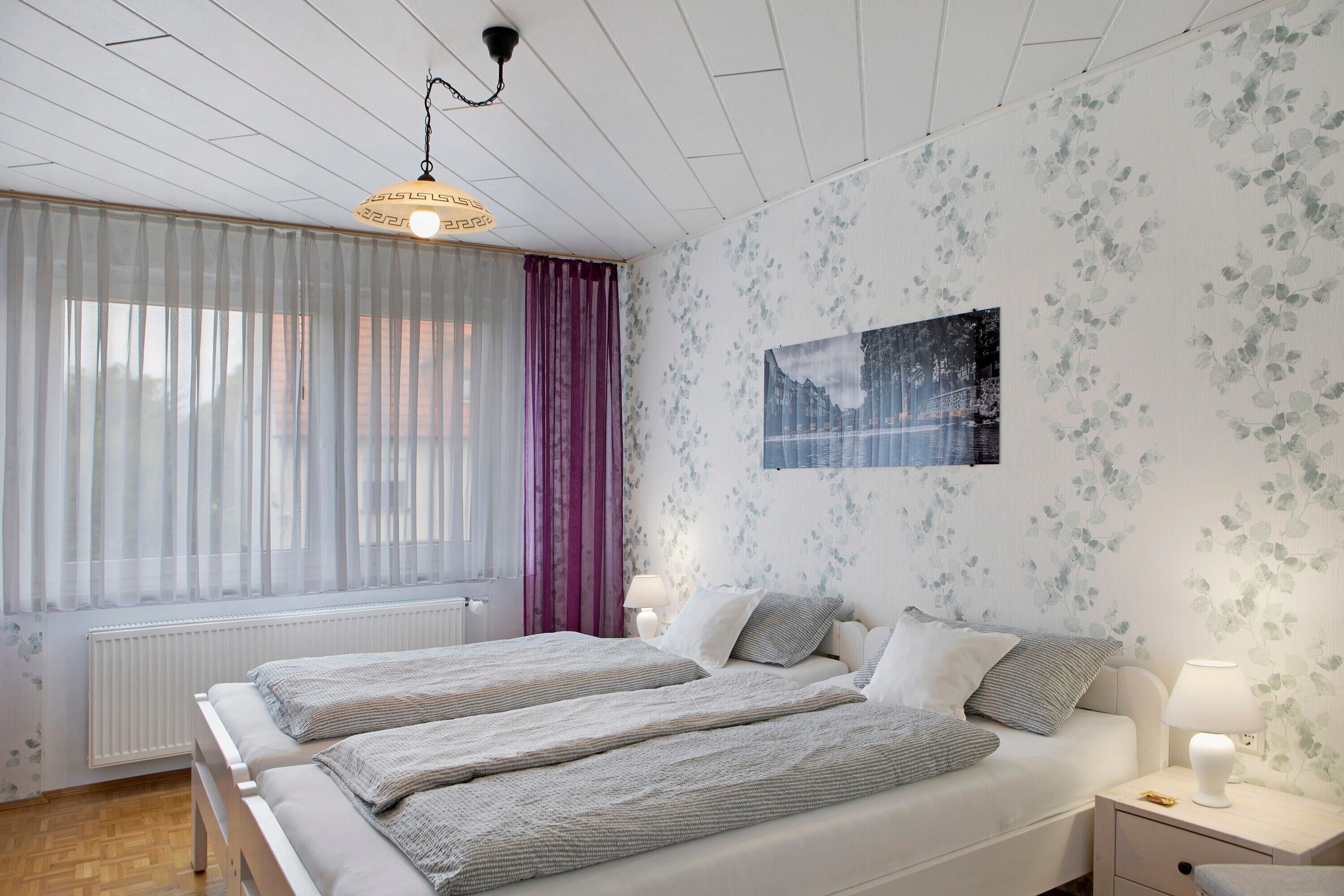 1 chambre, fer et planche à repasser, Wi-Fi gratuit, draps fournis