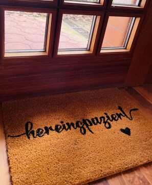 Interior - Apartment Ferienwohnung 'Seeriwa' with Panorama View, Private Terrace and Wi-Fi (Stockach)