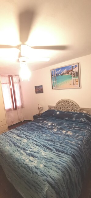 1 habitación, tabla de planchar con plancha y acceso a internet