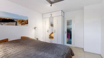 1 habitación, wifi gratis y ropa de cama