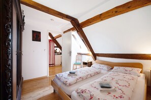 2 makuuhuonetta, ilmainen Wi-Fi, vuodevaatteet