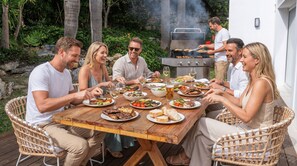 Outdoor dining - VILLA NADAL VACATION MARBELLA (Elviria)