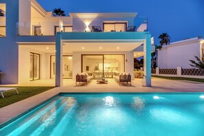 Pool - VILLA MONTE HALCONES VACATION MARBELLA (BENAHAVIS)