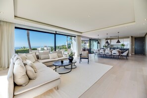 TV - Villa Paraiso The View VACATION MARBELLA (Benahavís)