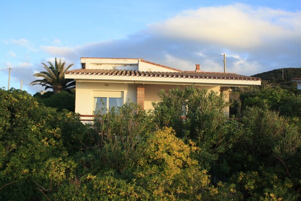 Exterior - a vacation that becomes a dream (Marina di Gutturu Flumini)