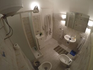 Hair dryer, towels - a vacation that becomes a dream (Marina di Gutturu Flumini)
