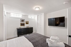 5 chambres, bureau, fer et planche à repasser, Wi-Fi