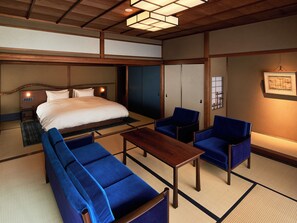 Traditional Room, Non Smoking, City View | In-room safe, individually decorated, individually furnished, desk - Kyo no Yado Ishihara (Kyoto)