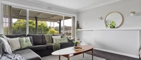 Smart TV, books, offices