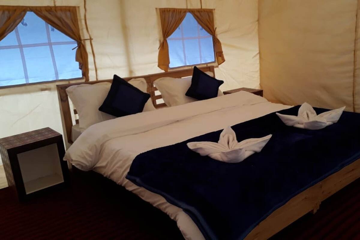 1 habitación y ropa de cama