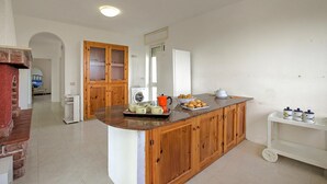 Family House, 3 Bedrooms, 2 Bathrooms (Villa Dei Fanti - Beachfront Villa) | Interior - Villa Dei Fanti - Beachfront Villa With Garden (Lecce)