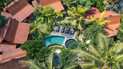 Berlima Wooden Lodge by GenuineHost