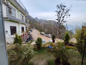Exterior - Goroomgo Naturevilla Cafe & Homestay Rishikesh (Narendranagar)