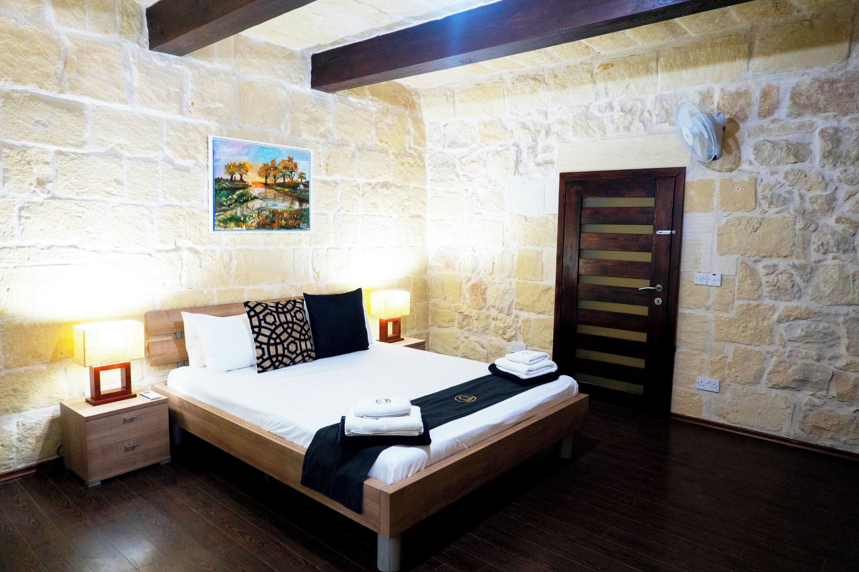 Family House, Multiple Bedrooms (Mixel Gozitan Villa and Pool) | 4 bedrooms, free WiFi, bed sheets