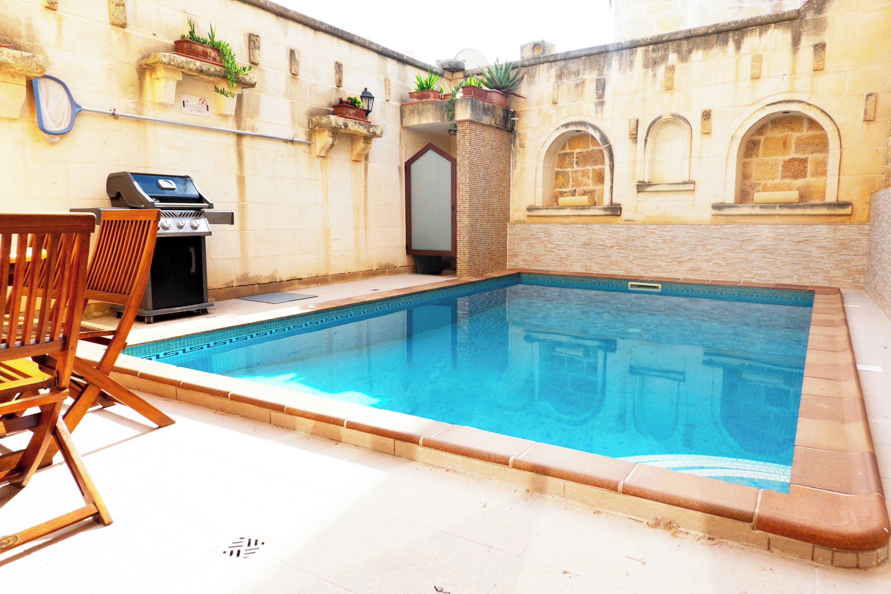 Family House, Multiple Bedrooms (Mixel Gozitan Villa and Pool) | Pool | Outdoor pool