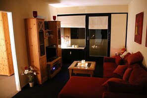 Smart TV, DVD player, books, stereo - Ostseeliebe Comfortable holiday residence (Schönberg)