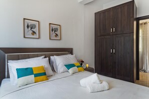3 bedrooms, iron/ironing board, free WiFi, bed sheets - Hermes' Getaway Diafani (Diafani)