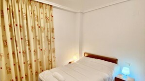 2 bedrooms, iron/ironing board, WiFi - Vistamar Holiday Apartment Ref 021 (Orpesa)