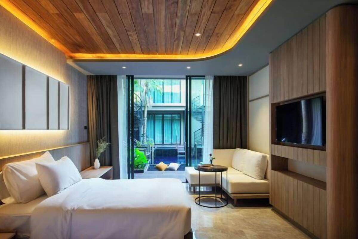 Soundproofing, WiFi (free)