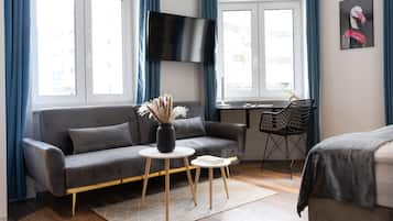Comfort Suite Apartment | 1 dormitorio, escritorio, espacio para trabajar con un portátil