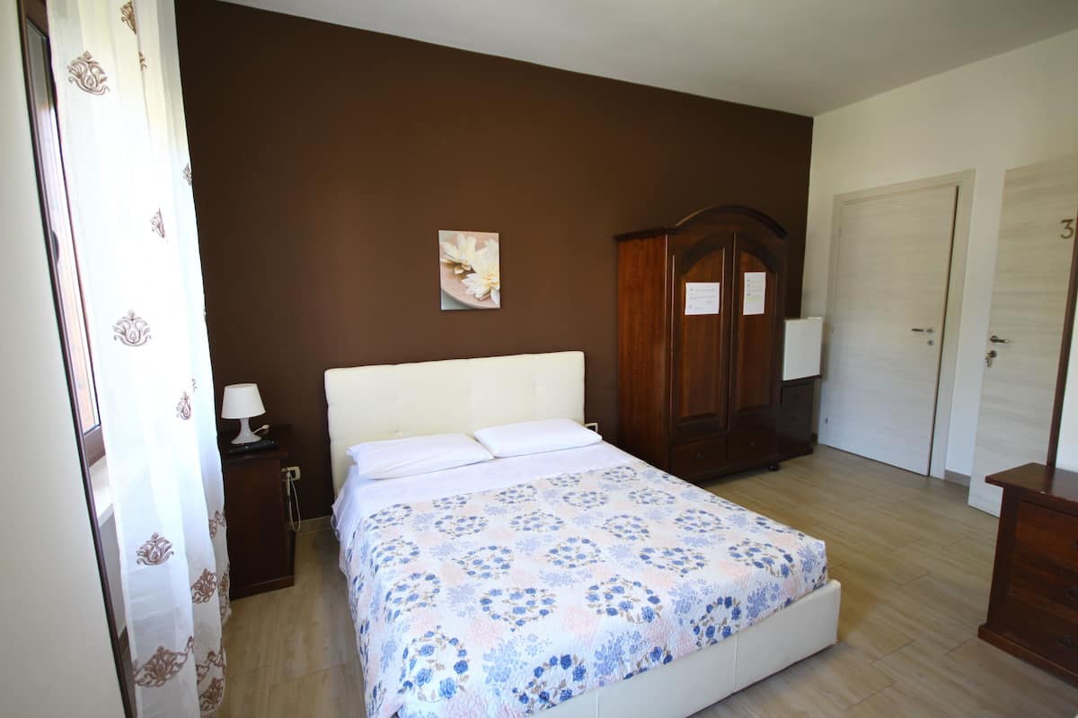 Standard Room, Balcony, Partial Sea View | 1 bedroom, WiFi, bed sheets