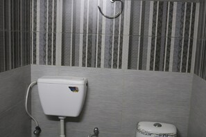 Dreibettzimmer | Badezimmer