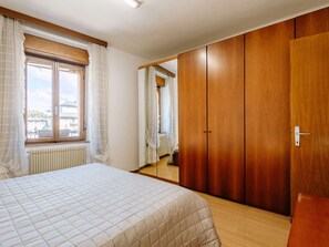 2 Schlafzimmer, Internetzugang