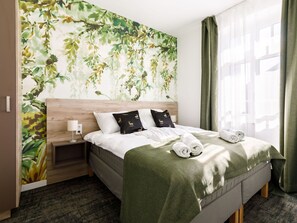 6 Schlafzimmer, Reisekinderbett, kostenloses WLAN, Bettwäsche