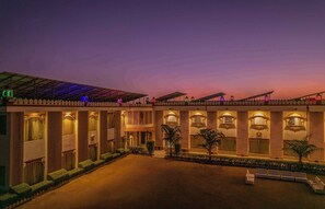 Front of property - The Royal Paradise Resort and Salt Yard (Ajmer)