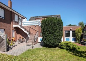 Exterior - Cozy vacation apartment on Borkum. Close to the south beach! (Nordseebad Borkum)