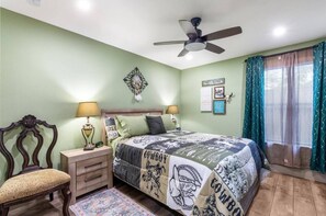 3 bedrooms, iron/ironing board, travel crib, WiFi