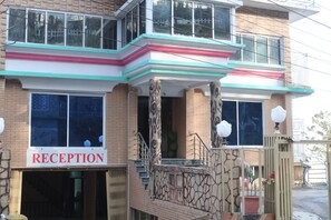 Fachada de la propiedad