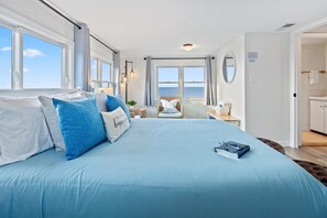 4 bedrooms, iron/ironing board, travel cot, free WiFi