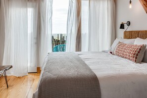 2 chambres, bureau, fer et planche à repasser, Wi-Fi gratuit