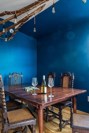 Dining - Blue Sage No. 1 - The Tree Mansion (family friendly!) (Fredericksburg)