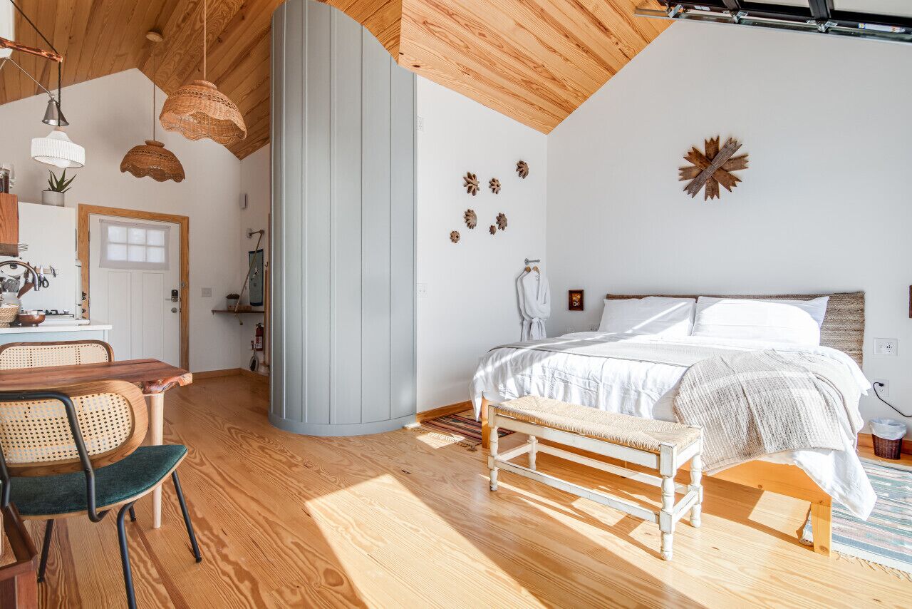 1 slaapkamer, een strijkplank/strijkijzer, gratis wifi, beddengoed