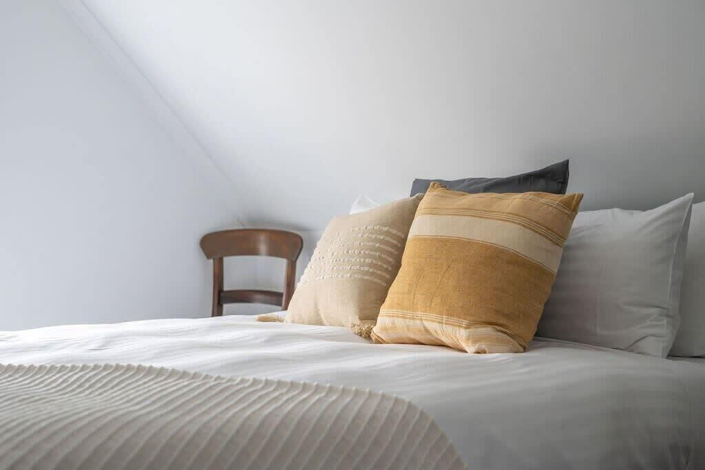 2 chambres, fer et planche à repasser, Wi-Fi gratuit, draps fournis