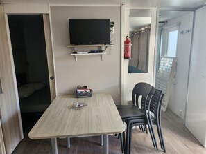 Dining - Charmant Mobil-home Premium 304 (Narbonne)