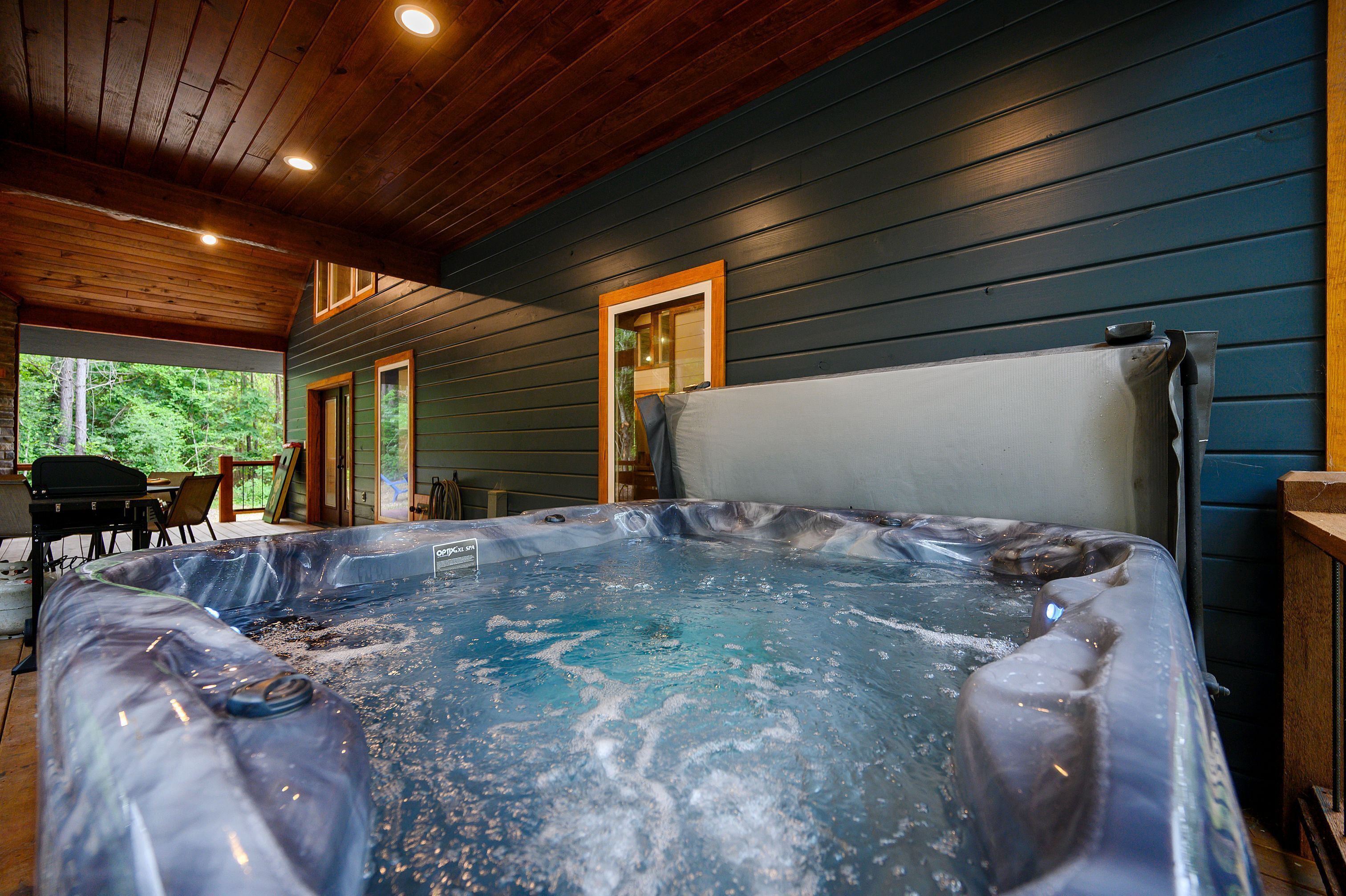 Baignoire à remous extérieure