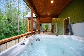 Property grounds - Moonlight Ridge-Loft/Privacy/HotTub (Broken Bow)