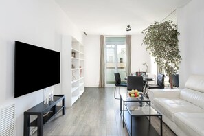 Imagen sin descripción, 2 de 44, botón